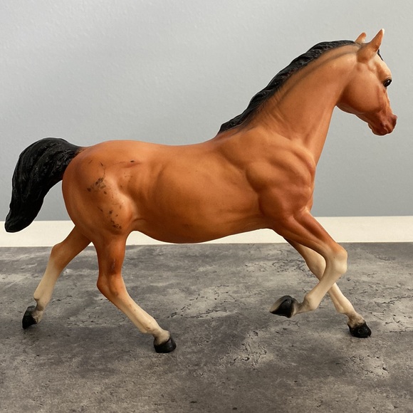 Breyer Vintage Running Mare and Foal Set - Picture 9 of 15